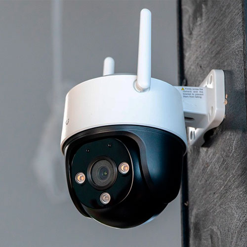 Cámara IP PT IMOU Cruiser SE+ 3MP IPC-K7CN-3H1WE con visión nocturna color y autotracking